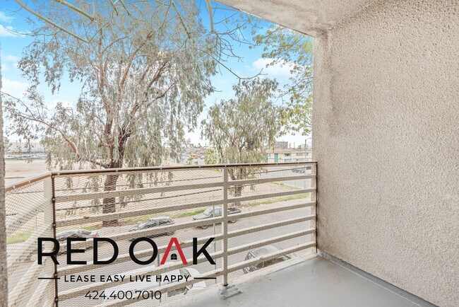 Building Photo - 8309 Cedros Ave