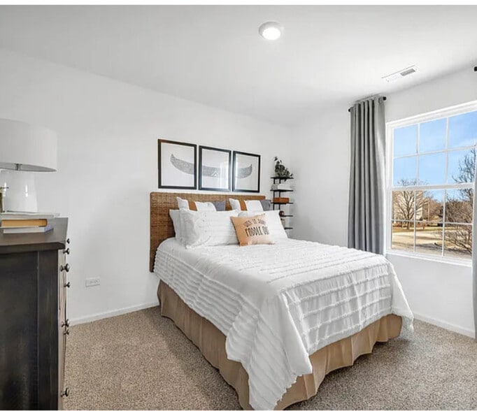 Building Photo - 1757 Baler Ave