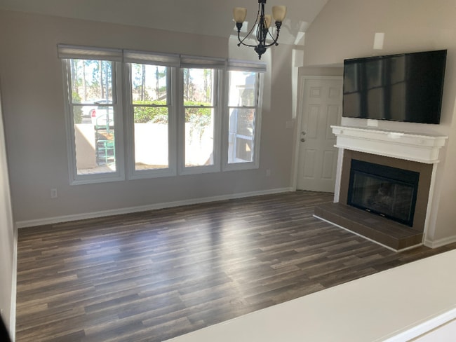 Building Photo - 9215 Ravenwing Dr