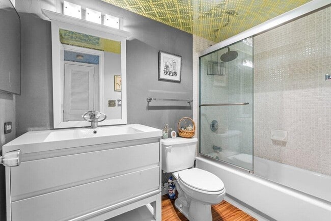 Building Photo - 4070 Tivoli Ct