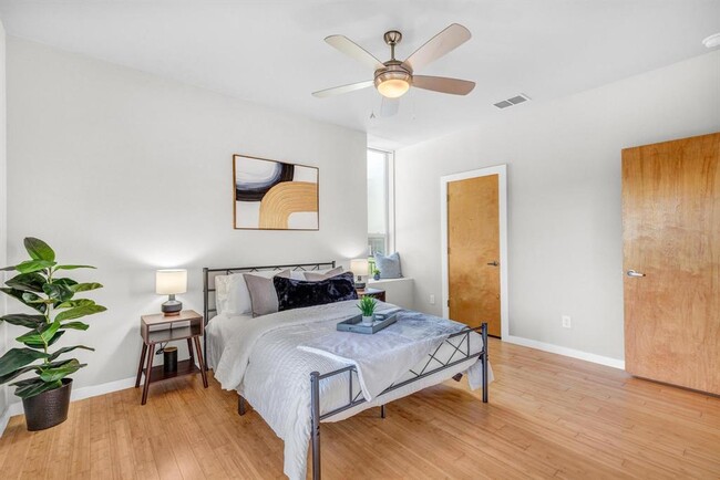 Building Photo - 5325 Sendero Hills Pkwy