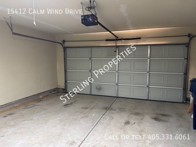 Building Photo - 15412 S Calm Wind Dr