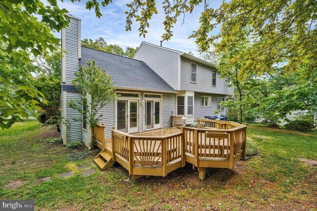 Building Photo - 4287 Exeter Dr