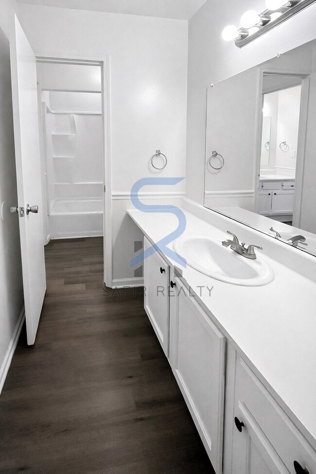 Building Photo - Charming 2BR/1.5BA All-Electric Home Next to Community Playground!