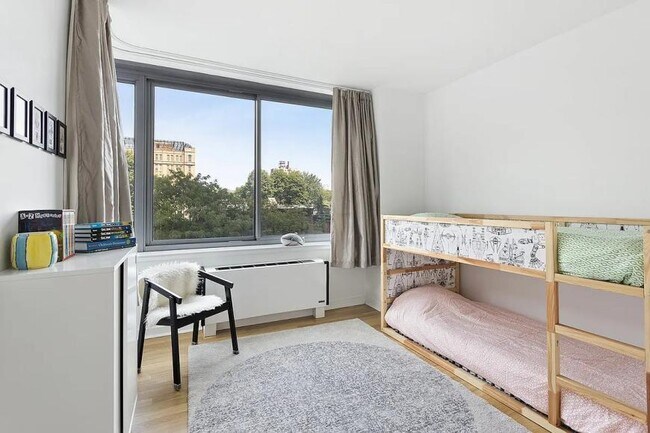 Building Photo - 3 bedroom in Brooklyn NY 11217