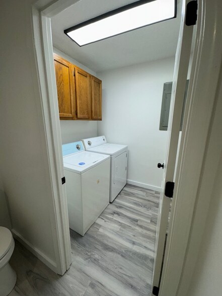 Building Photo - 108 Penny Ln