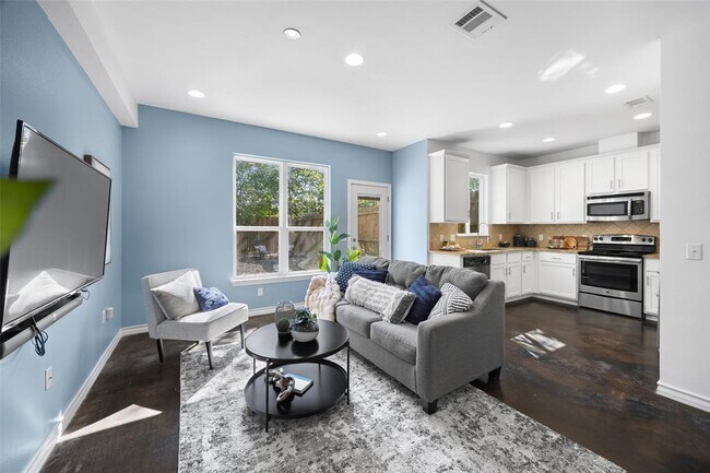 Building Photo - 3407 Banton Rd