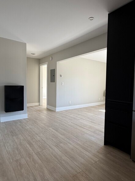 Building Photo - 1575 Cherboneau Pl