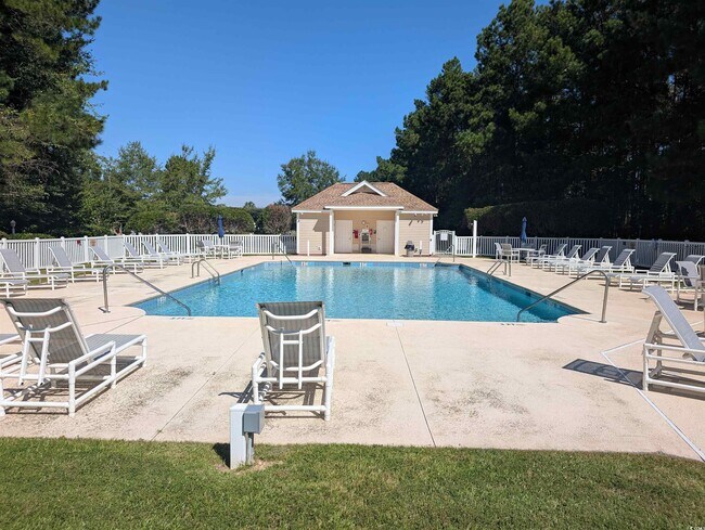 Building Photo - 148 Junco Cir