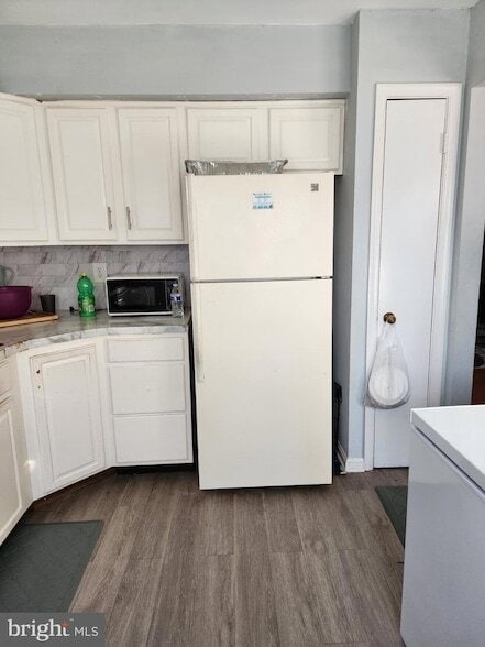 Building Photo - 12 Joyceton Terrace