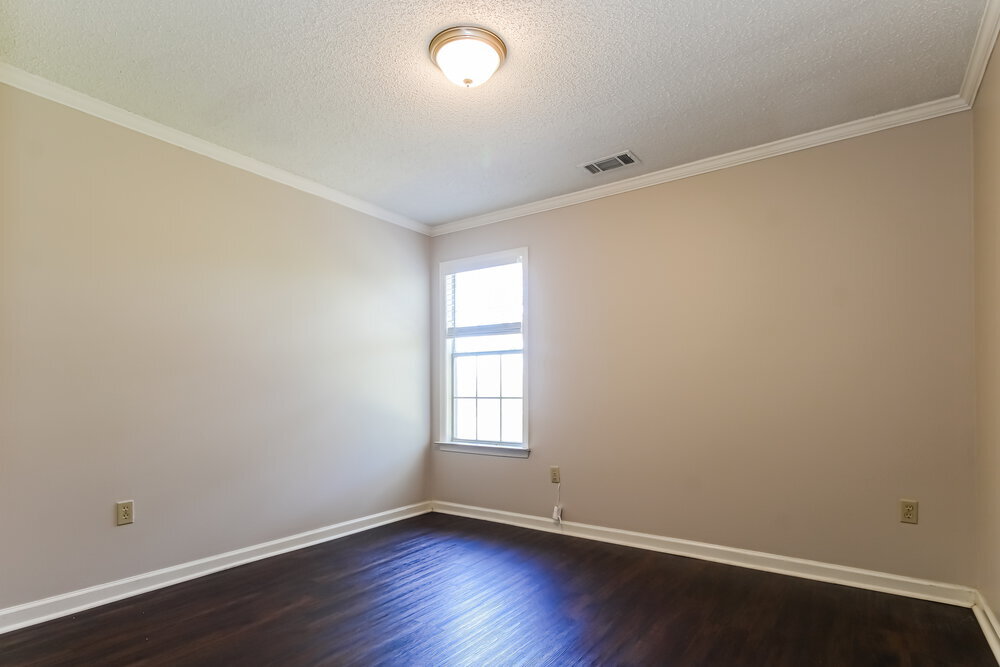 Building Photo - 7678 Mineral Crest Cir N
