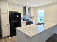 Building Photo - 46000 Geddes Rd