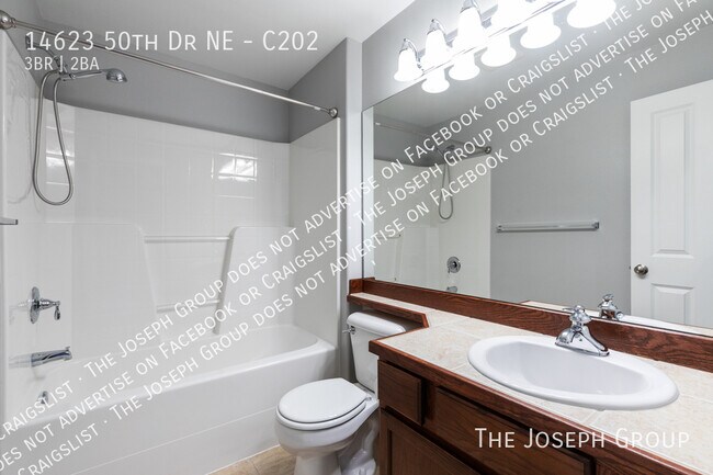 Building Photo - 14623 50th Dr NE