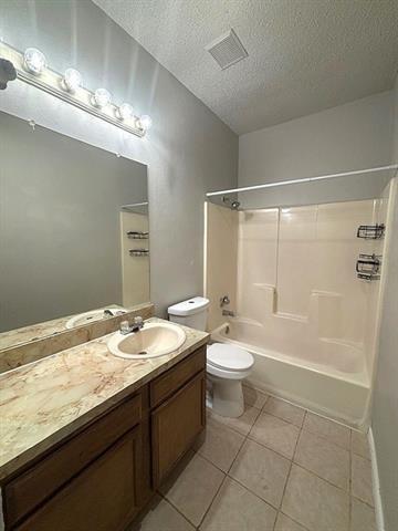 Building Photo - 9254 Forest Ln