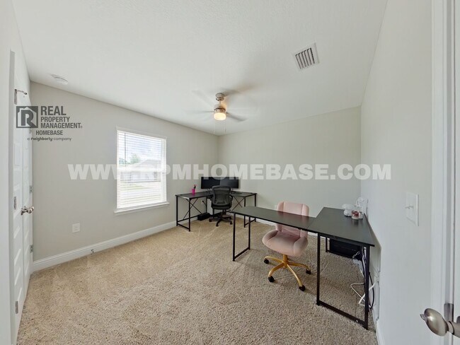 Building Photo - Coming Soon! 13 June 2025: Modern 4-Bedroo...
