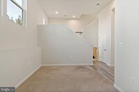 Building Photo - 66 National St