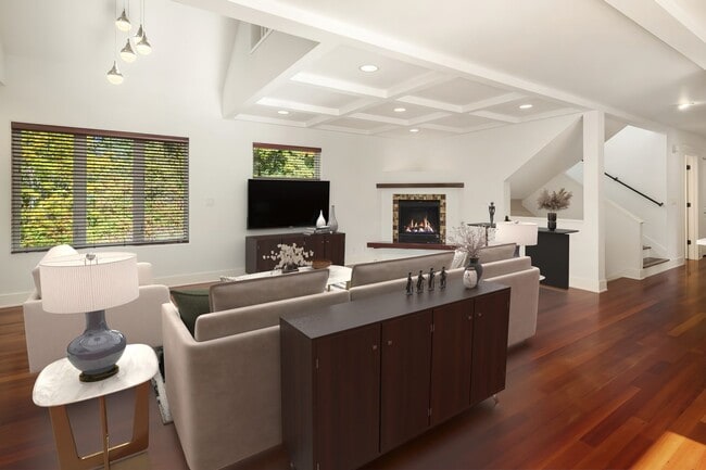 Building Photo - 4bd/3.5ba Kirkland House