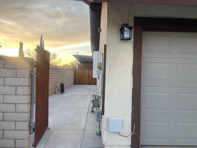 Building Photo - 5773 Angela Ave