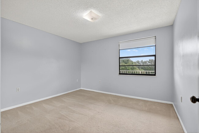 Building Photo - 3507 Village Blvd