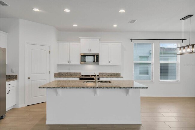 Building Photo - 15687 Pelican Cay Dr