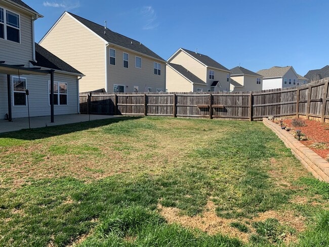 Building Photo - Whitsett / Brghtwood Farms