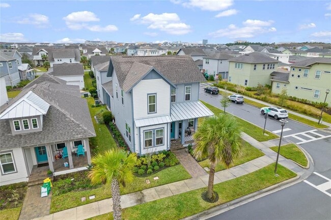 Building Photo - 13402 Stoddart Ave