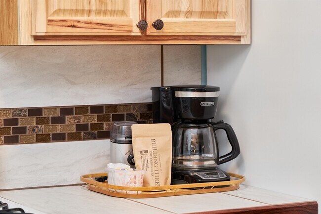 Building Photo - 123 N Wahsatch Ave