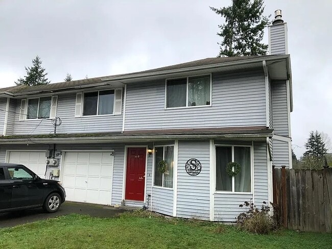 Building Photo - 10 107th St SE