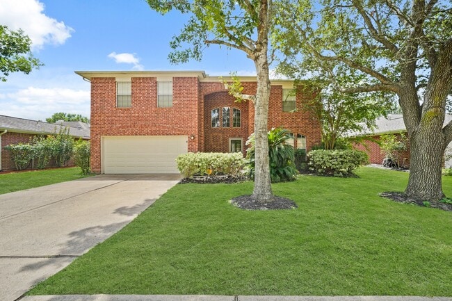 Primary Photo - 10008 Dawn Brook Dr