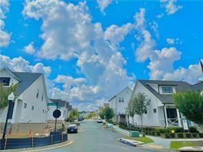 Building Photo - 845 Green Sapling Trl