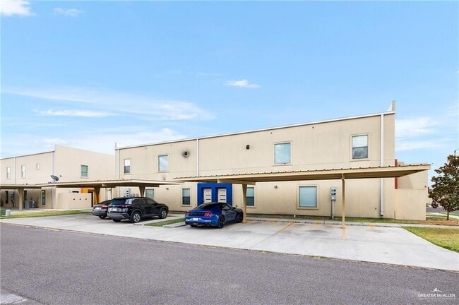 Building Photo - 1201 E Camellia Ave