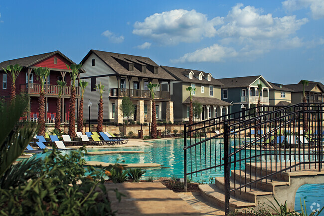 Building Photo - The Cottages of College Station