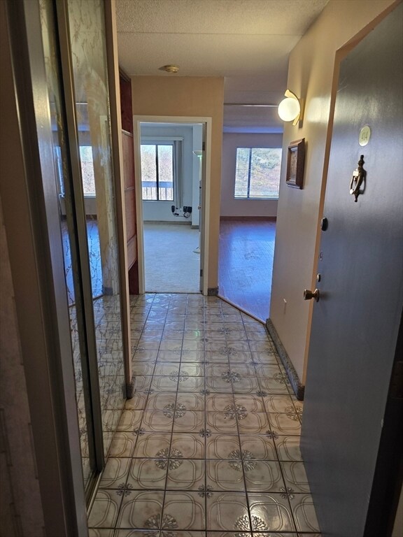 Building Photo - 1550 Worcester Rd