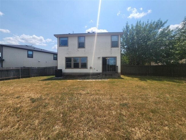 Building Photo - 9417 Edmundsbury Dr