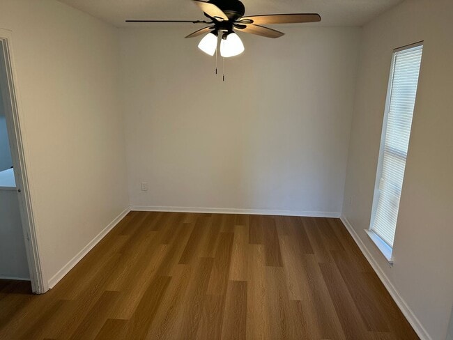 Building Photo - Newly Renovated 3 bed 2 bath in Memphis, TN