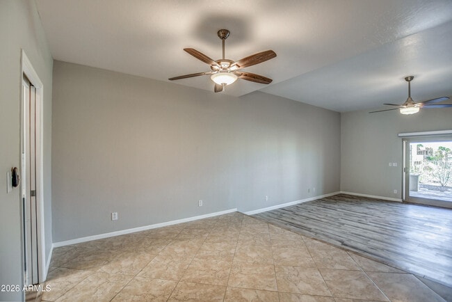 Building Photo - 16518 Lost Arrow Dr