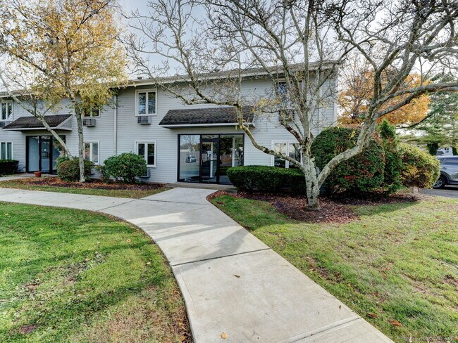 Primary Photo - 105 Florence Rd