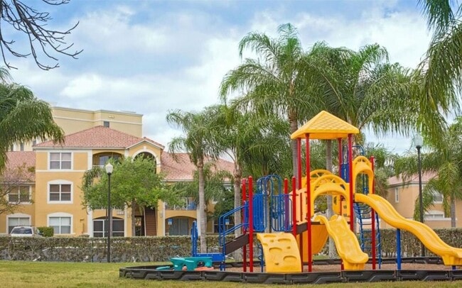 Building Photo - 5580 NW 61st St