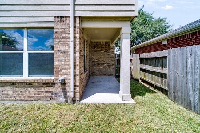Building Photo - 19511 S Stone Ln