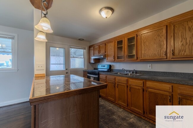 Building Photo - 5405 Moravia Rd