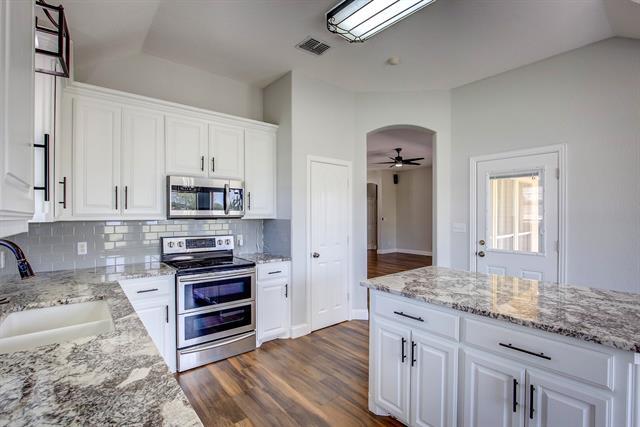 Building Photo - 262 Saddlebrook Ct