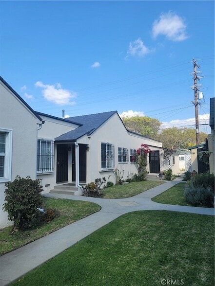 Building Photo - 4310 Overland Ave