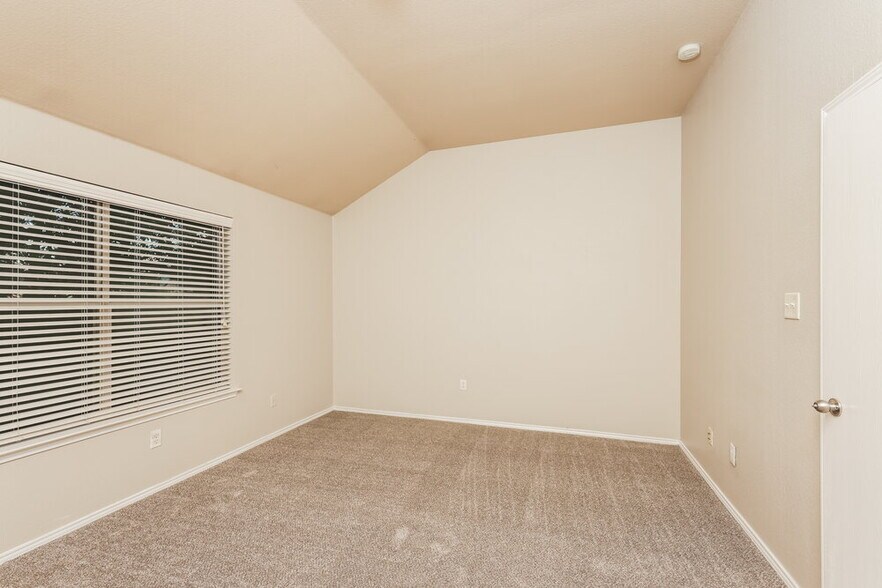 Building Photo - 13532 Baldcypress Dr