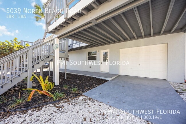 Building Photo - 5039 N Beach Rd