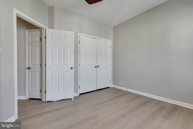 Building Photo - 1739 Theale Way