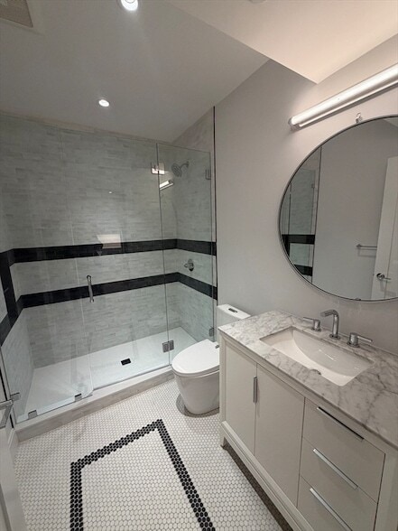 Building Photo - 65 L St