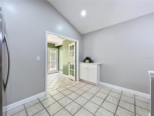 Building Photo - 2557 Riva Ct