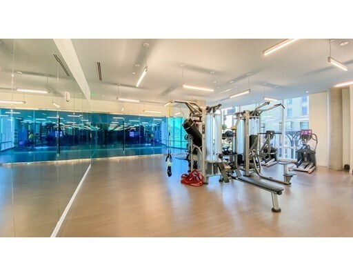 Building Photo - 188 Brookline Ave