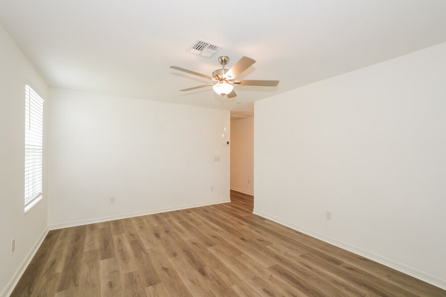 Building Photo - 17839 Cloudless Bliss Dr