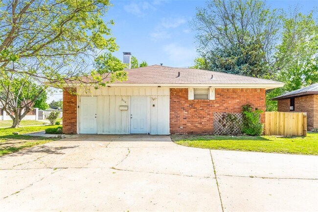Primary Photo - 9712 Mahler Pl